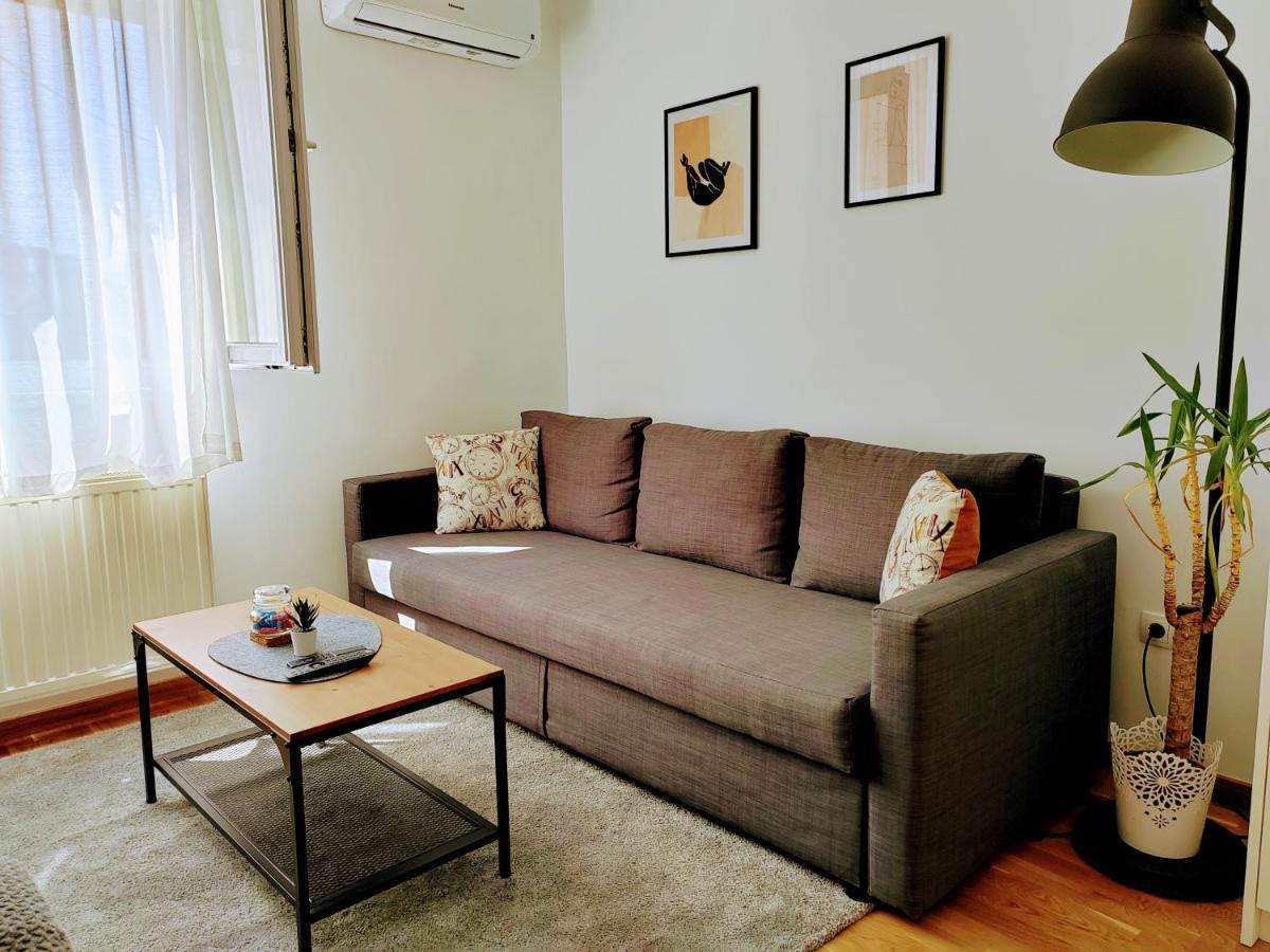 S15 Studio Apartment Free Parking ซาเกร็บ ภายนอก รูปภาพ
